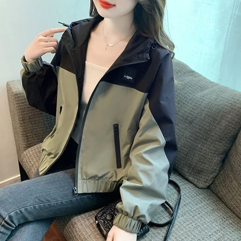 2025 Female Fashion Stormtrooper Outwear Spring Autumn Women Long Sleeves Hooded Jacket Korean Ladies Leisure Short Tops Coat
