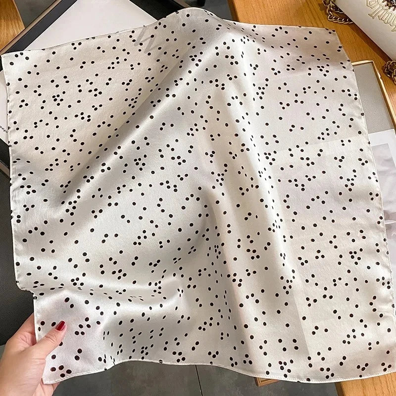 Nature Silk Neck Scarves Lady Foulard Lovely Strawberry Print 100% Real Silk Square Scarf for Women Bag Ribbon Hairband Kerchief