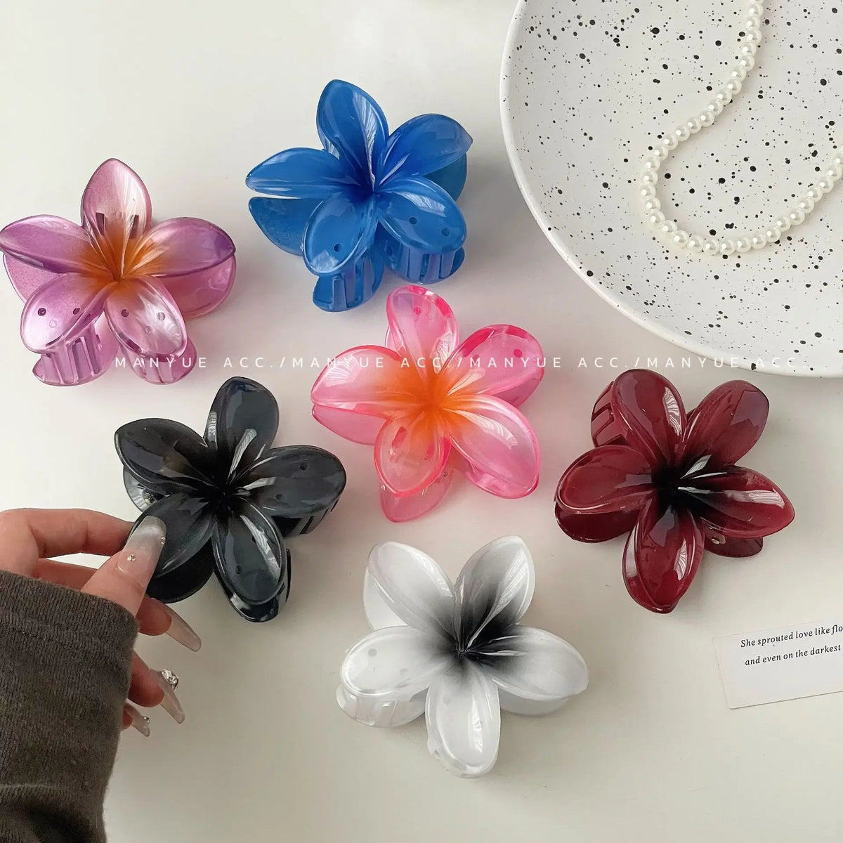 Hawaiian Gradient Hair Clips Flower Hair Claws Big Size Fashion Head wear Hairpin for Women Girls Crab Barrette Hair Accessories