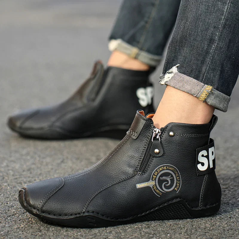 Autumn and Winter New Men's Short Boots British Classic Retro Flat Bottom Cotton Shoes Outdoor Business Sports Casual Shoes