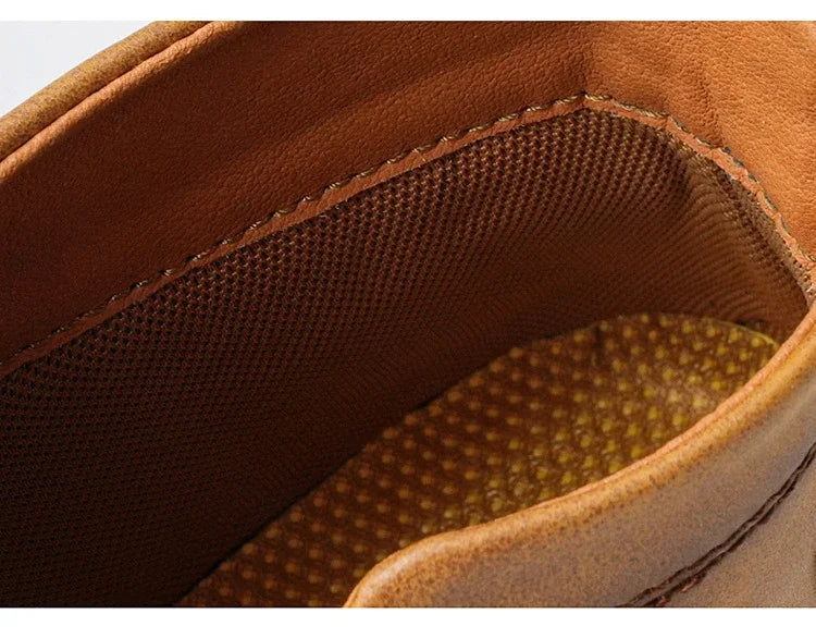 Autumn and Winter New Men's Short Boots British Classic Retro Flat Bottom Cotton Shoes Outdoor Business Sports Casual Shoes