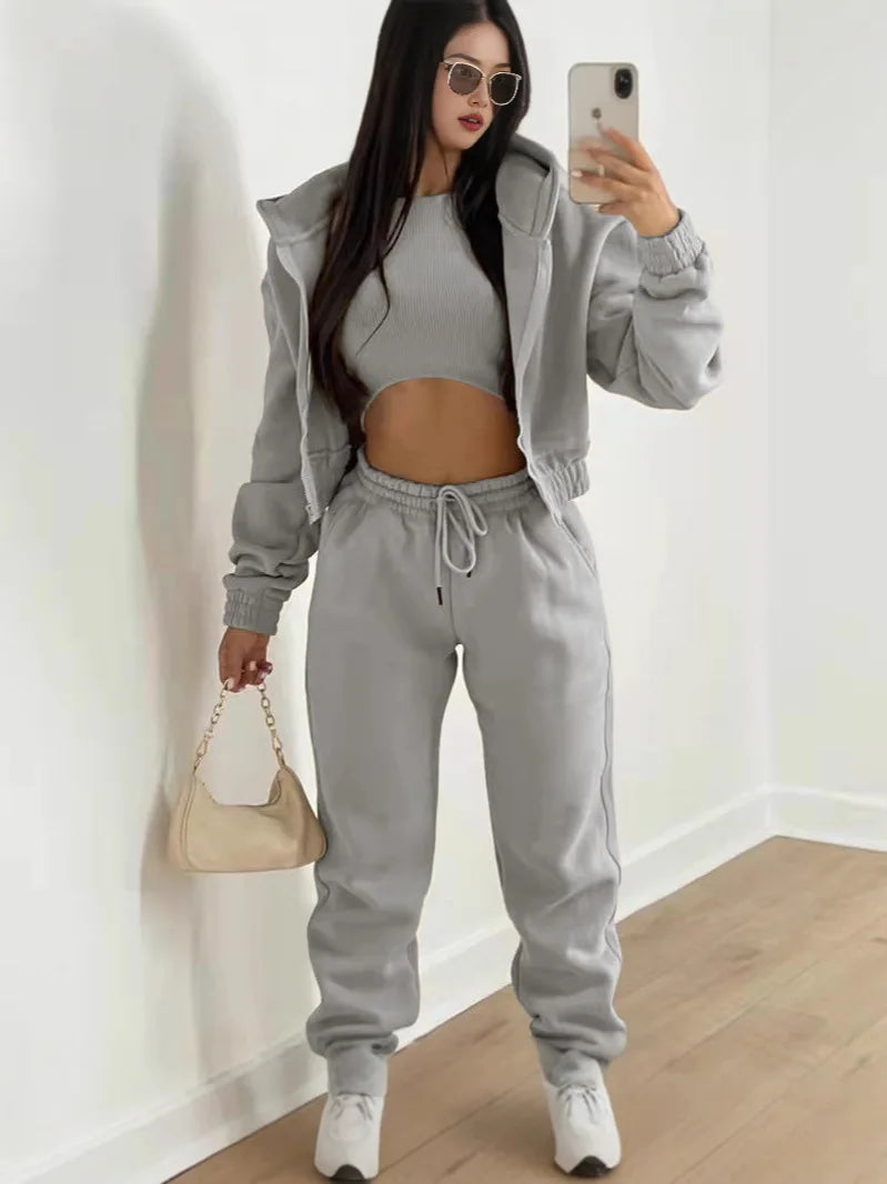 Ladies Tracksuit Zippered Hooded Jogger Tracksuit Thermal Lined Trousers Tracksuit Fashionable Athleisure Cozy Ensemble