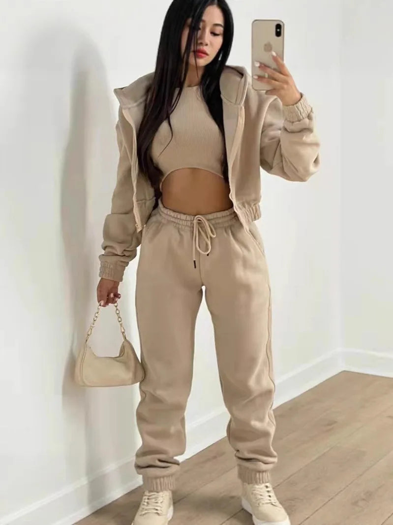 Ladies Tracksuit Zippered Hooded Jogger Tracksuit Thermal Lined Trousers Tracksuit Fashionable Athleisure Cozy Ensemble