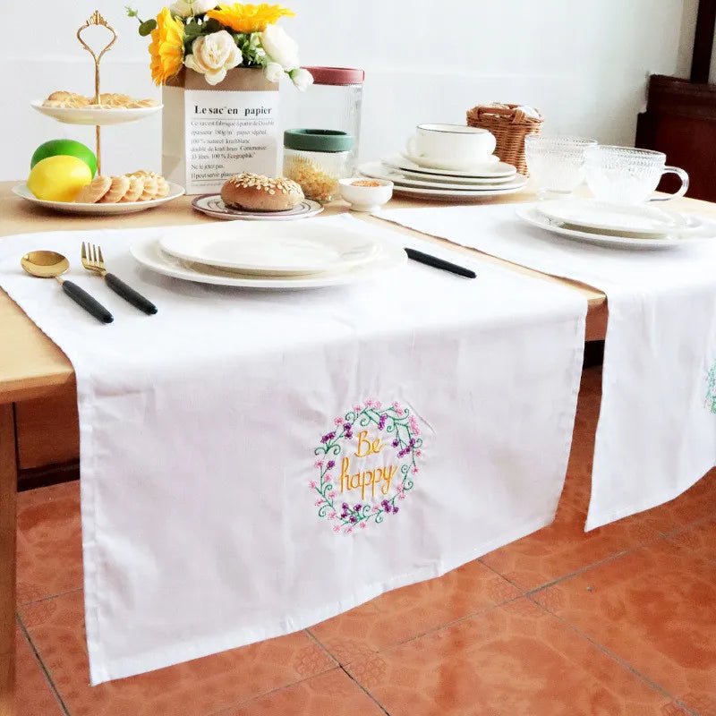 1Pc 45x65cm Cotton White Flower Embroidered Towel Table Napkin Kitchen Dishcloth Wedding Party Decor Gift - Beauty