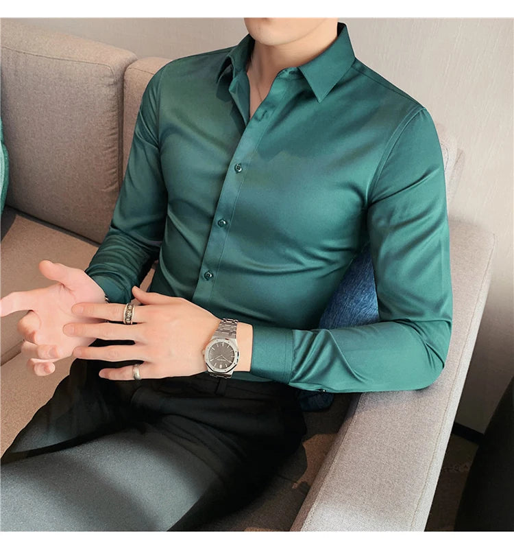 Men's Long-Sleeve Button-Down Shirt