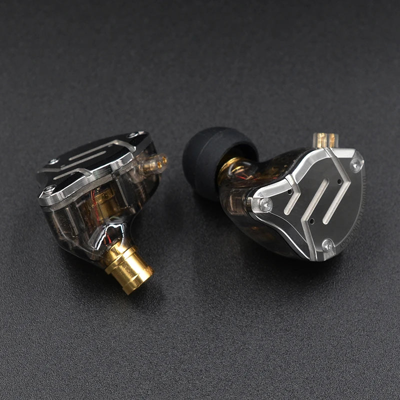 KZ ZS10 Pro 4BA 1DD Hybrid In Ear Metal Earphones10 Drivers HIFI Bass Earbuds Monitor Sport Noise Cancelling Headset ZSX ZAX Z3