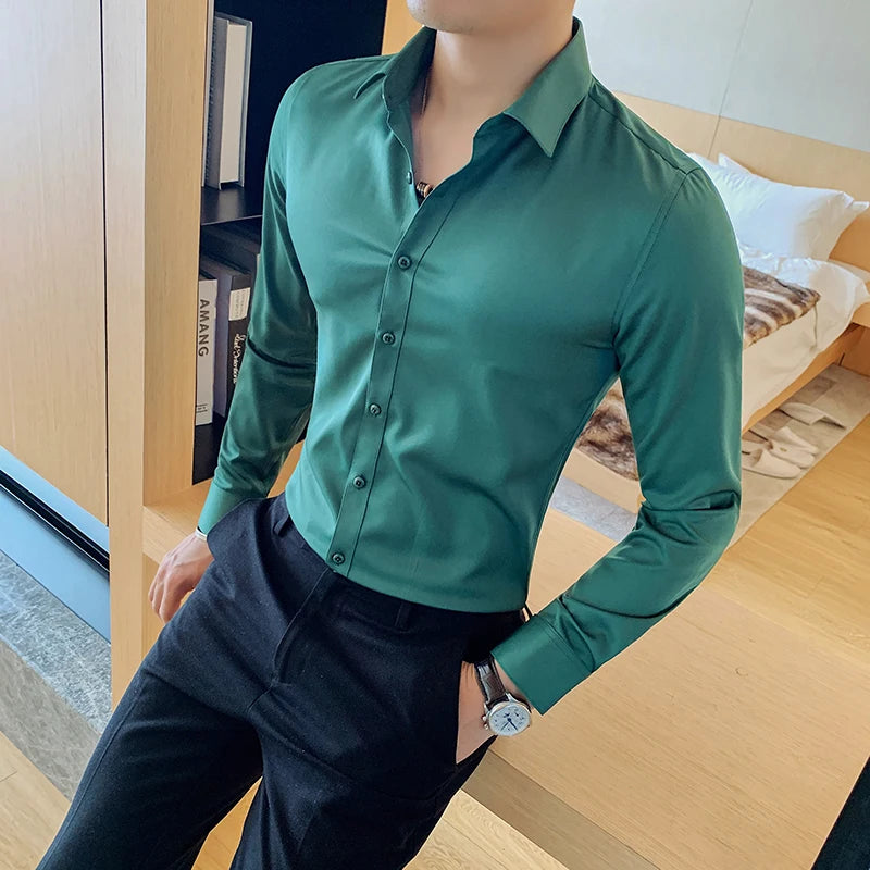 Men's Long-Sleeve Button-Down Shirt