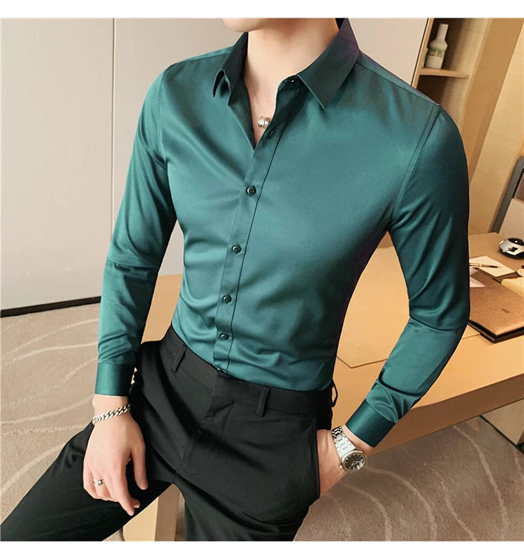 Men's Long-Sleeve Button-Down Shirt