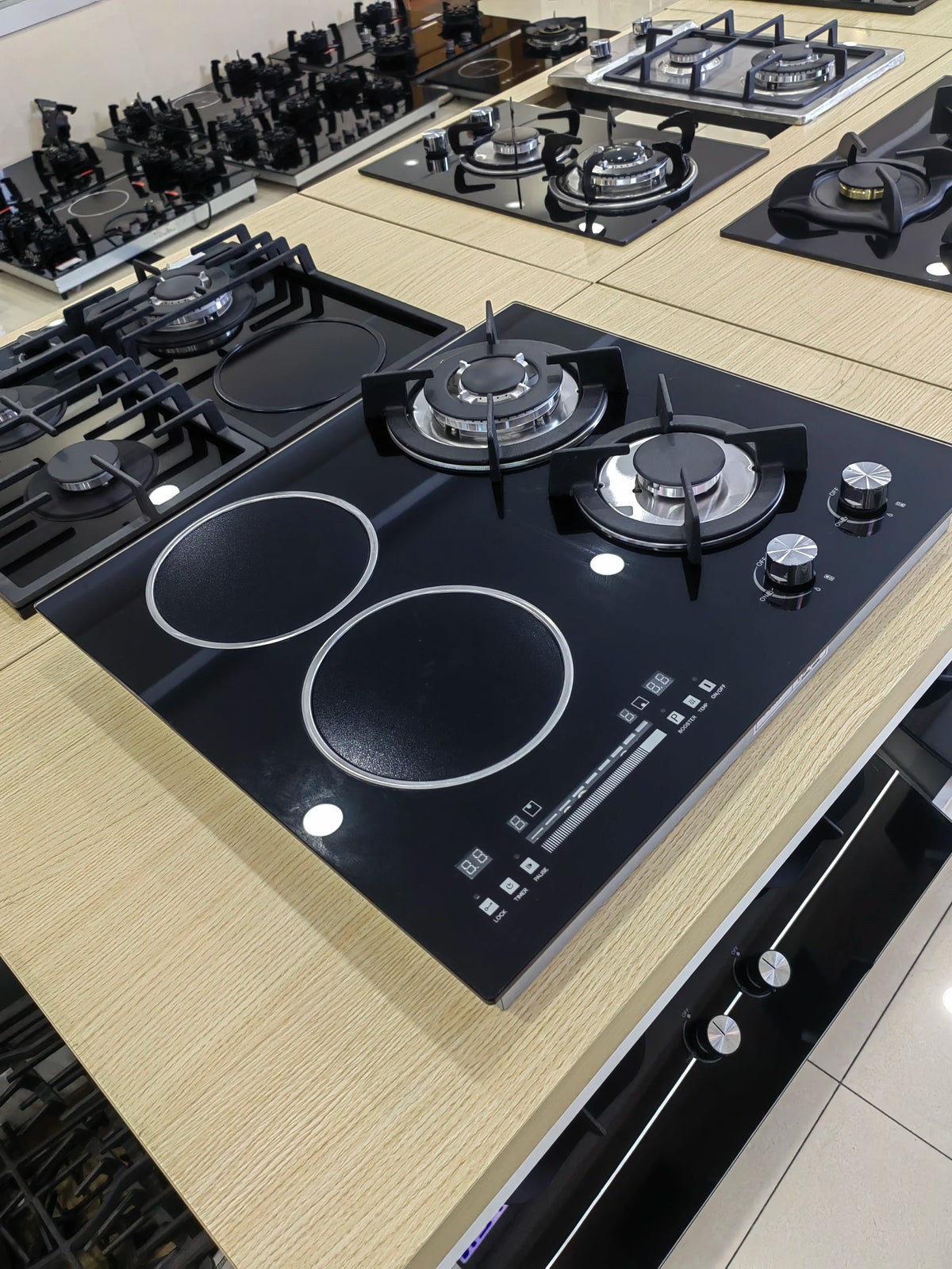New Products Kitchen Appliances Glass Panel 4 Burners Gas Induction Combined Hob