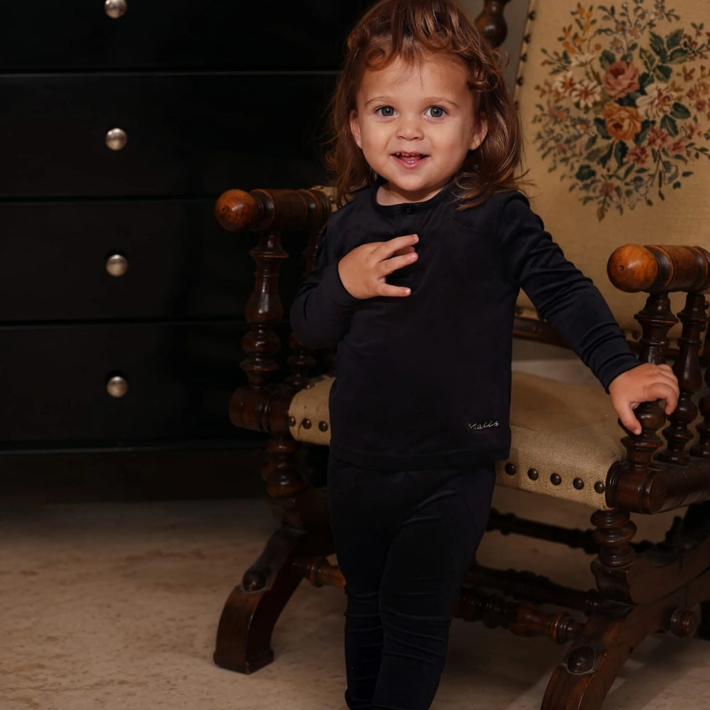 2026 Mali's AW Kids Black Velvet Pajamas with Embroidery Sister Matching Home Wear Sleeping Clothes Holiday Outfits