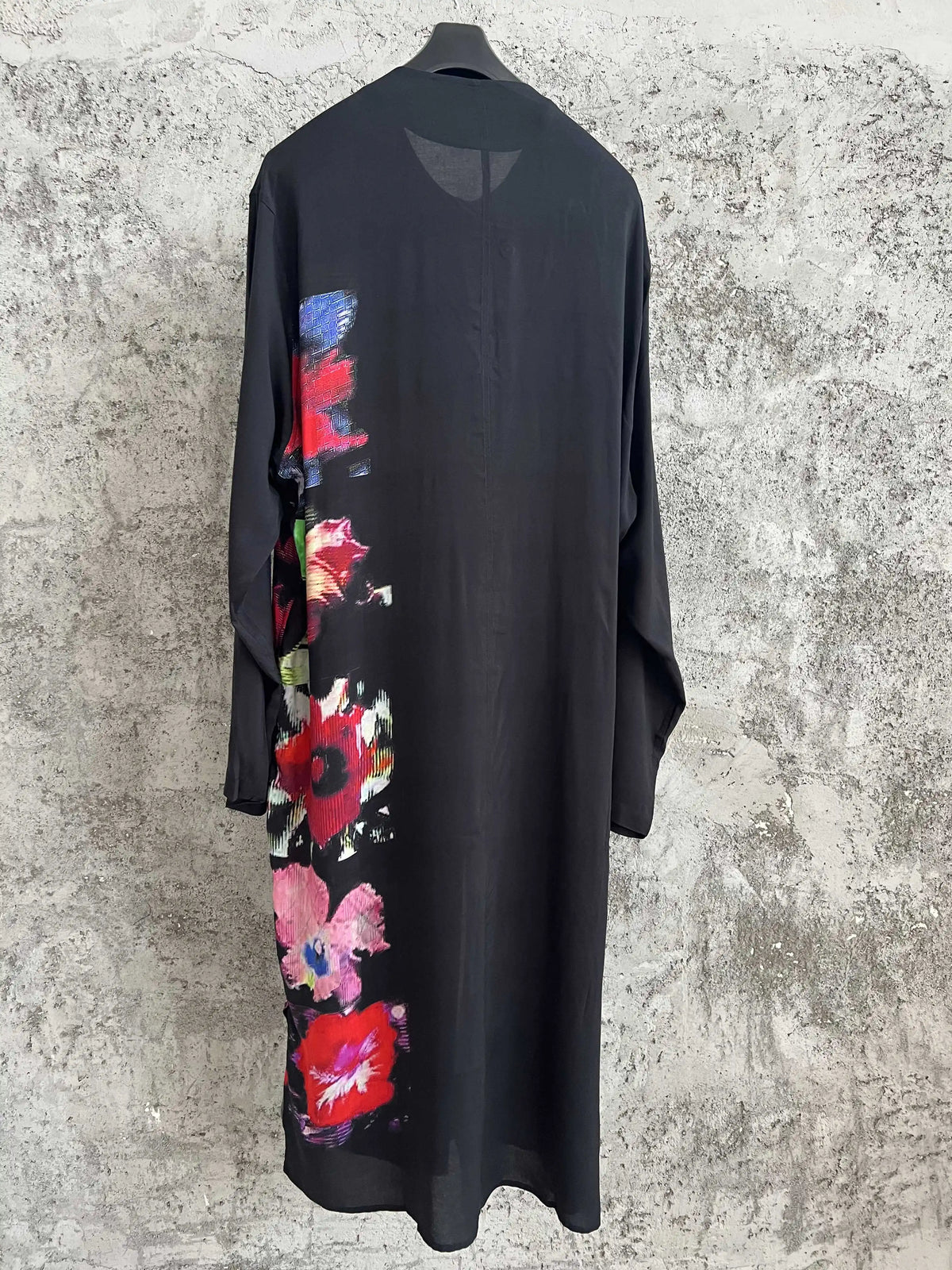 Silk notes, black and white guitar prints, oversized shirt for man