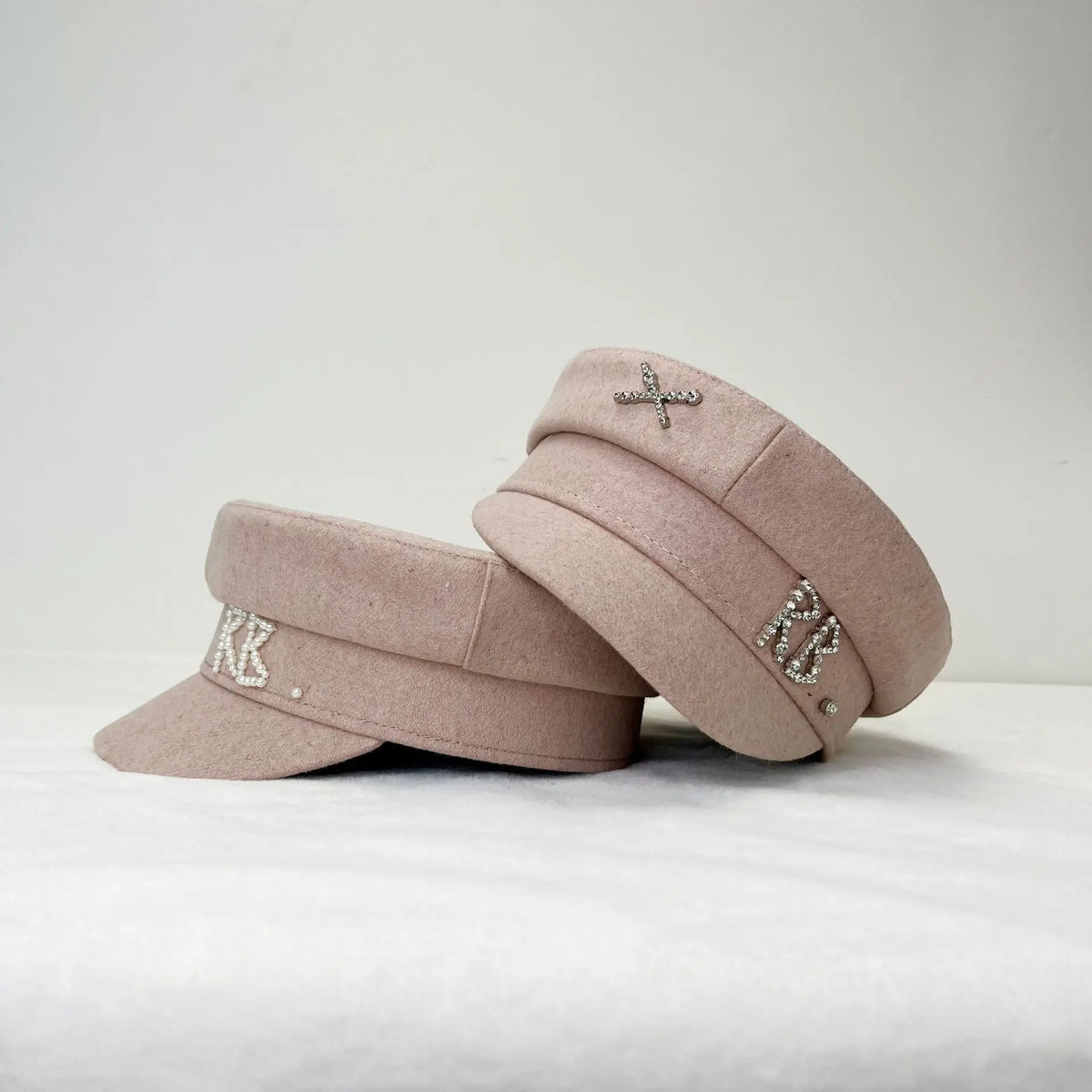 Winter Ladies Luxury Design Brand Octagonal Cap Letter Military Cap Pink Khaki Newsboy Hat Fall Baker Boy Cap Designer Cap