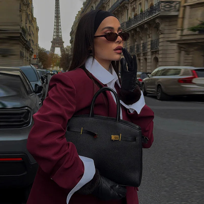 Woman's elegant Wine red suit jacket chic Long sleeved shoulder coat 2026 Fashionable commuting outfits streetwear