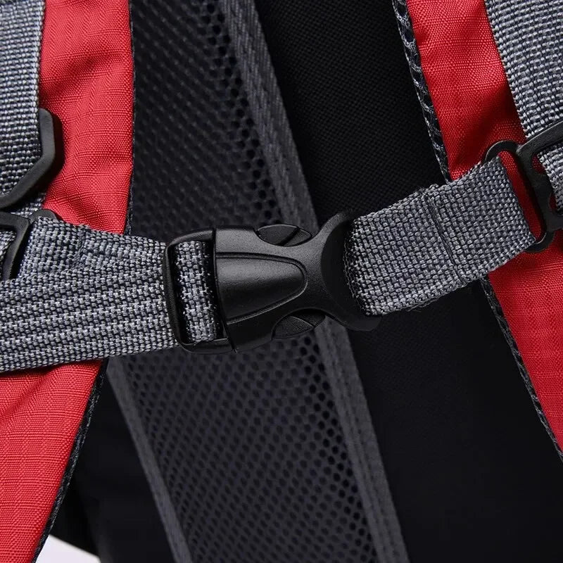 2026 Outdoor Travel Backpack Big Capacity Fashion Travel Backpacks Men Climbing Backpack Classic Sport Travel Backpacks