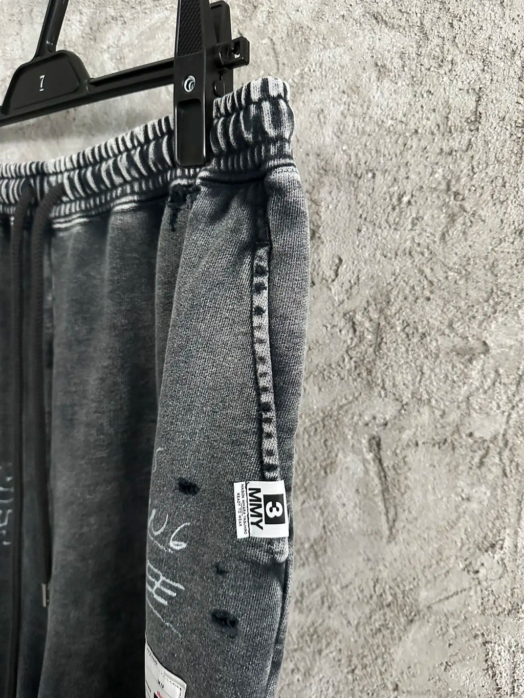 Vintage Washed Distressed Sweat Shorts Men Women Unisex American Streetwear Graffiti White Ink Digital Print Drawstring Elastic