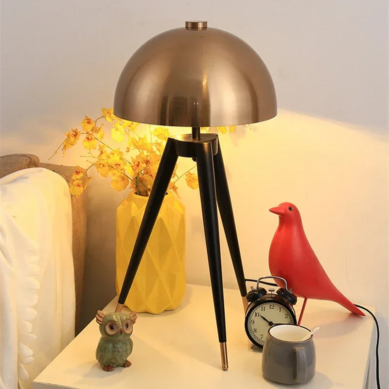 Nordic Tripod Floor Lamp Vintage Postmodern Mushroom Lamp LED Standing Light for Living Room Bedroom Office Home Decor Lighting