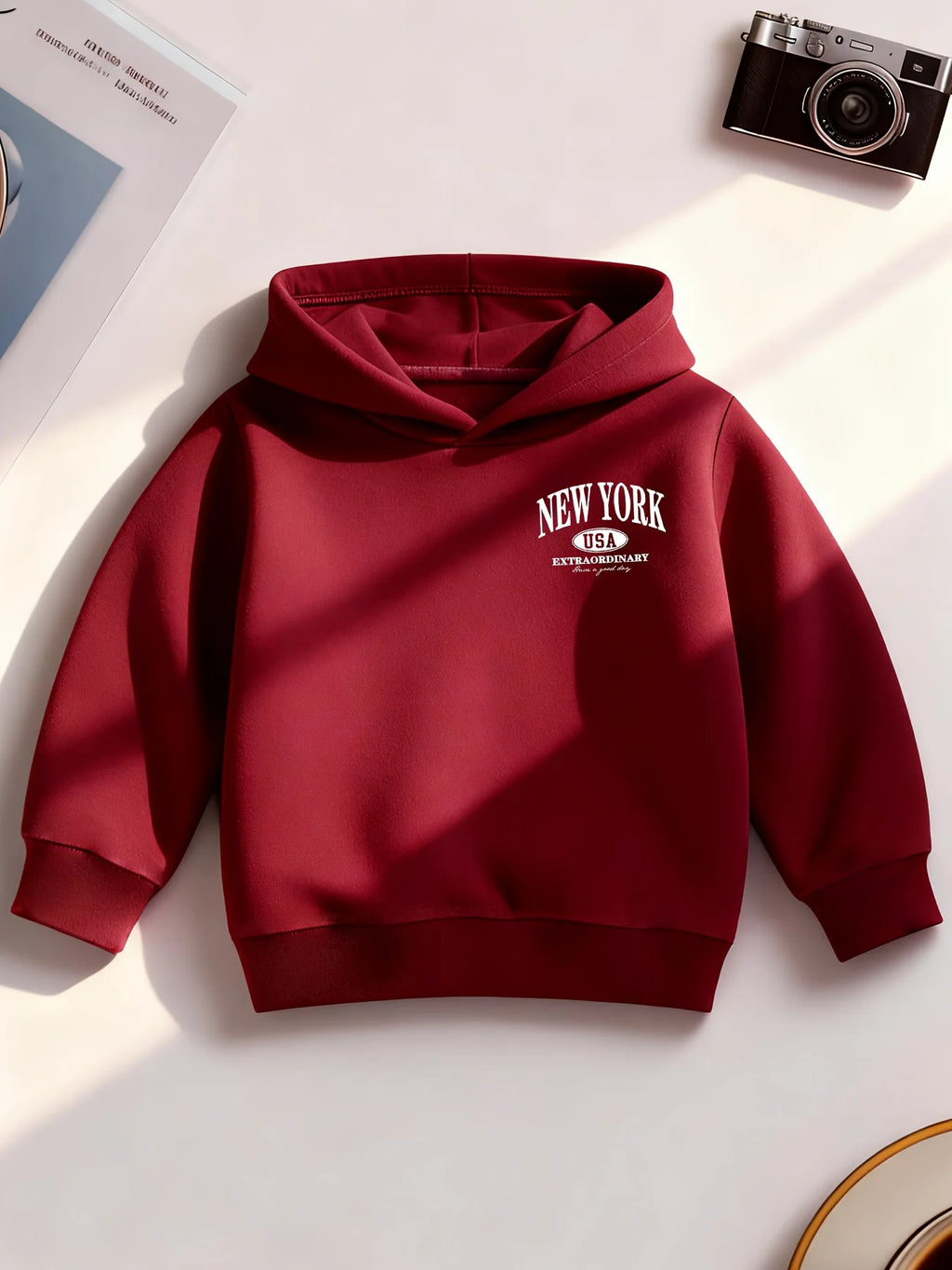 New American-style children's hoodie with New York print and American oval logoPerfect for fall/winter Christmas gifts for kids.