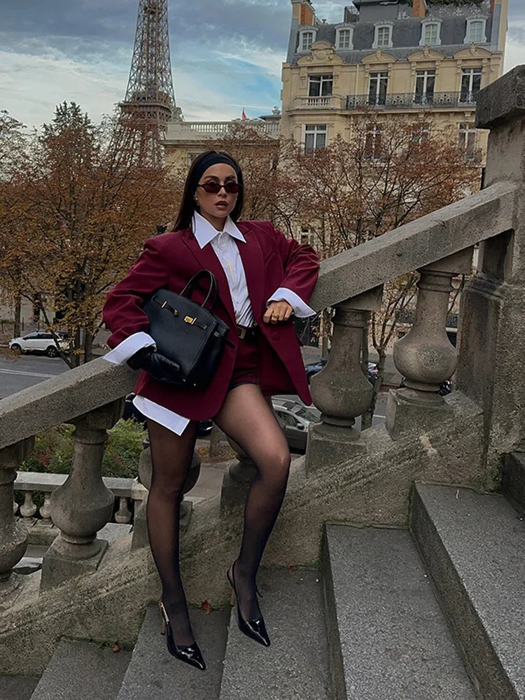 Woman's elegant Wine red suit jacket chic Long sleeved shoulder coat 2026 Fashionable commuting outfits streetwear