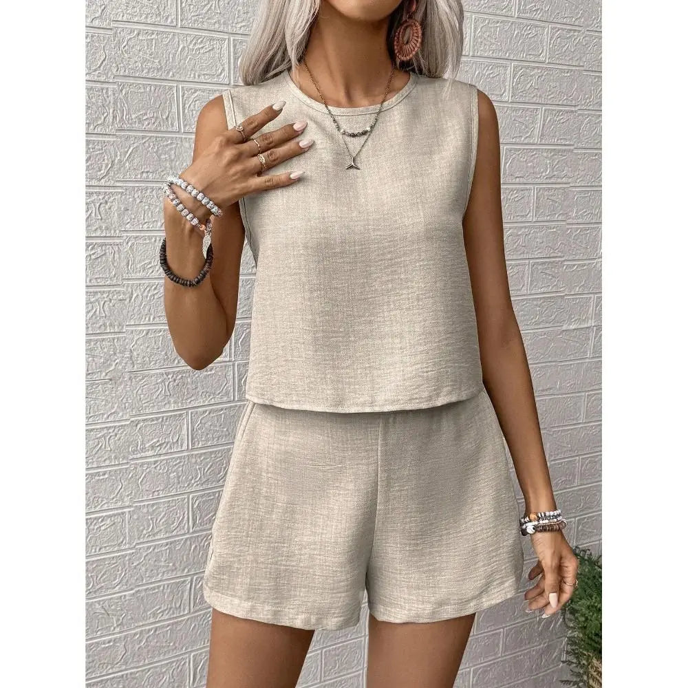 Fashion Solid Color Vest Shorts Set Simple Design Multi-size Casual Outfit Set Sleeveless Top Set Casual Wear