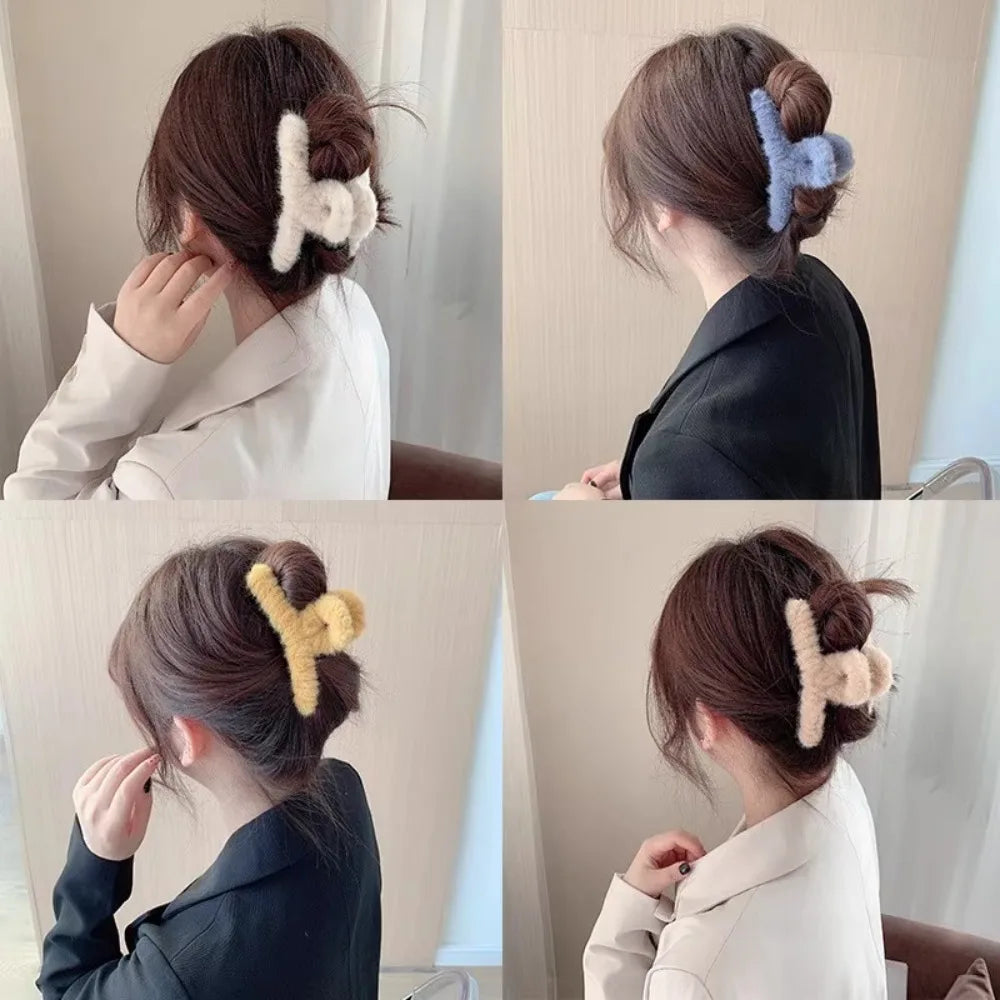 Winter Faux Fur Hair Claws for Women Elegant Acrylic Crab Barrette Hairpin Girls Hair Accessories Furry Headwear Hair Claw Clip