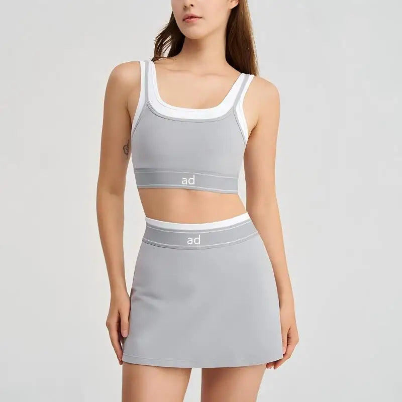 New two-piece contrasting white stripe suspender, running sports bra, tennis skirt, yoga suit set