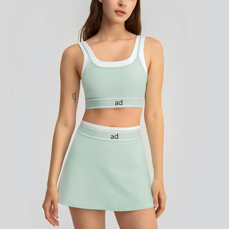 New two-piece contrasting white stripe suspender, running sports bra, tennis skirt, yoga suit set