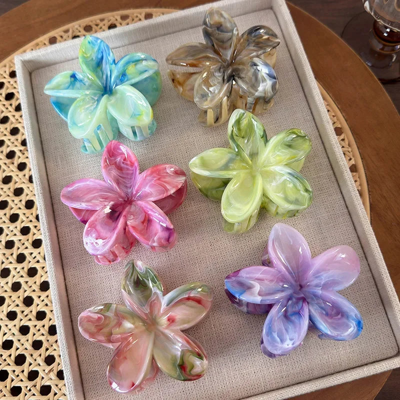 Flower Hair Claw Clip for Women Fashion Hair Clips Crab Clamp Barrettes Girls Hair Accessories Summer Shark Hairpin Headwear 1pc