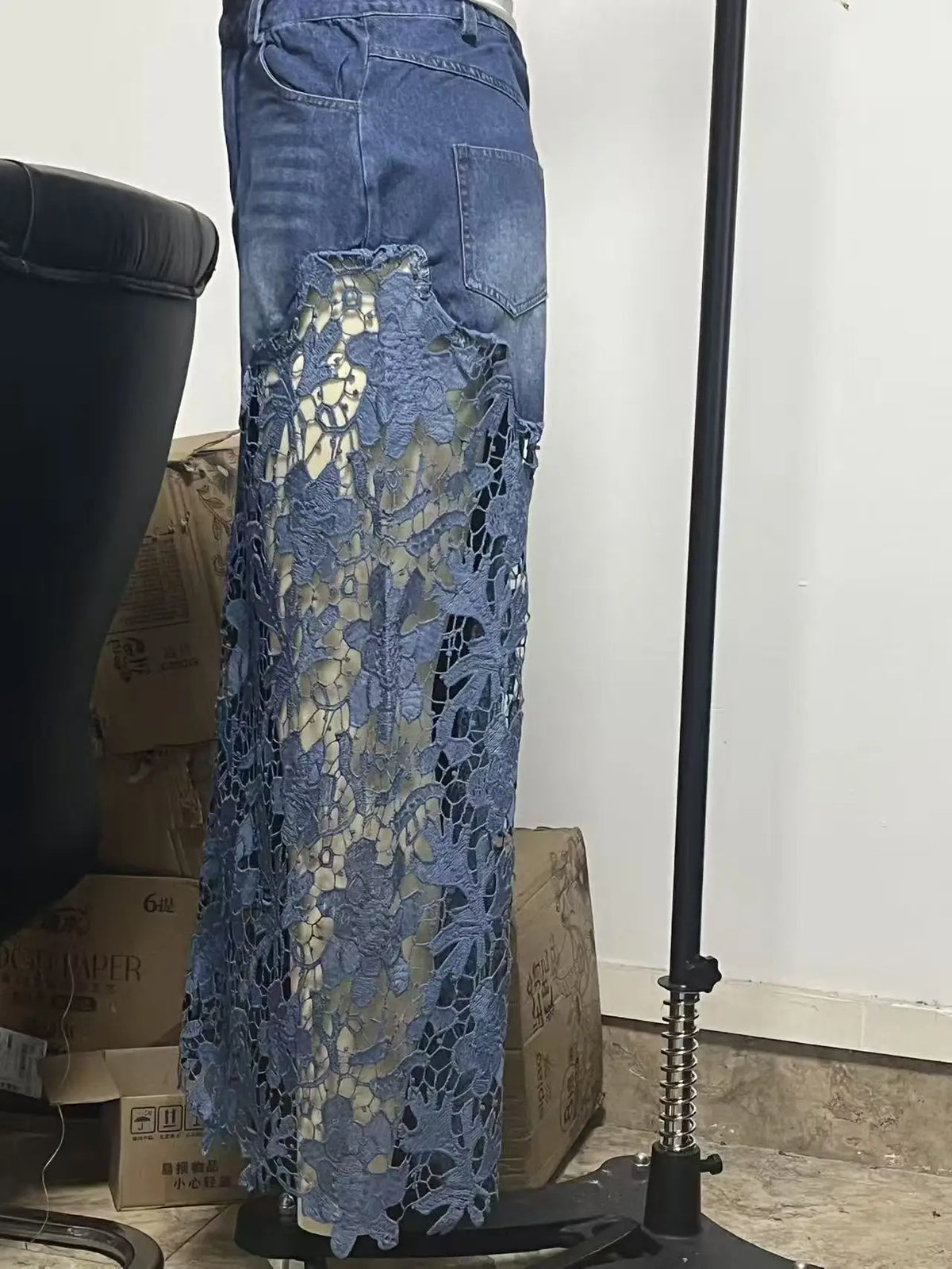 2026 Temperament Washed Denim Lace Splicing Long Hip-wrapped Skirt