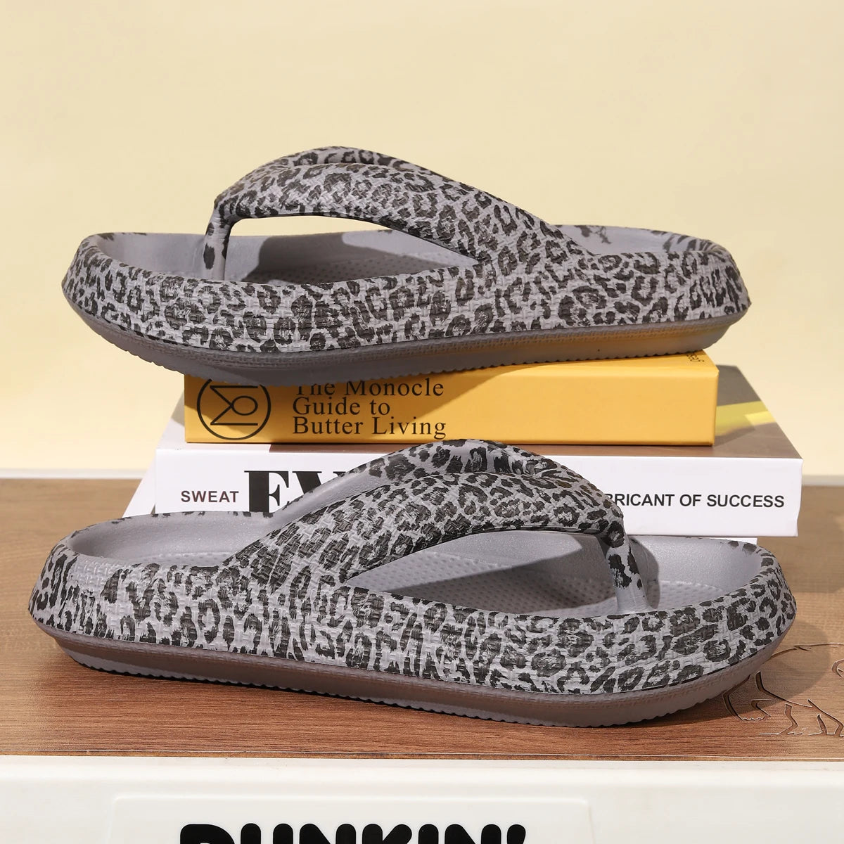 Summer Women Leopard Flip Flops Design Slippers Platform Clog Beach Sandals Casual Outdoor Slipper Indoor Shoes Couple 36-47