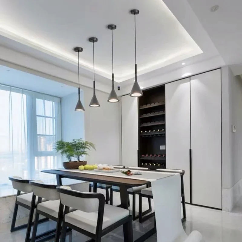 Nordic Personalized Colored LED Small Chandelier Bedroom Restaurant Kitchen Dining Desk Pendant Lamp Art Lighting Decor Fixture
