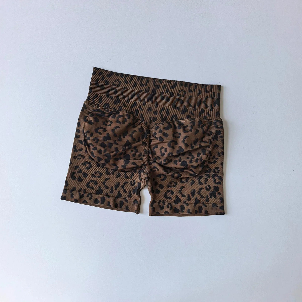 Sexy Leopard Print Seamless Yoga Shorts High Waist Peach Butt Lift Tummy Control 4-Way Stretch Breathable Workout Cycling Pants