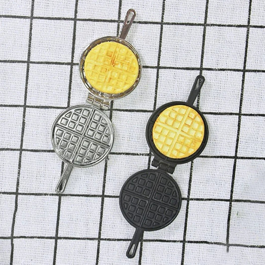 1Pcs 1/12 Dollhouse Miniature Accessories Mini Waffle Mold Frying Pan Food Model Toys for Doll House Decoration