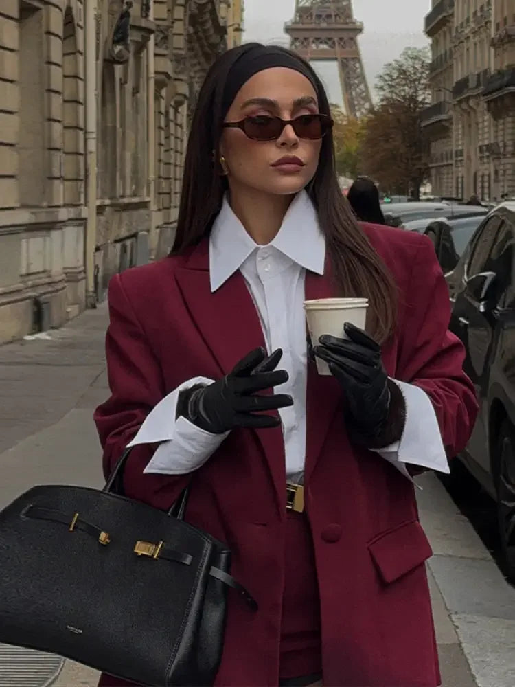 Woman's elegant Wine red suit jacket chic Long sleeved shoulder coat 2026 Fashionable commuting outfits streetwear