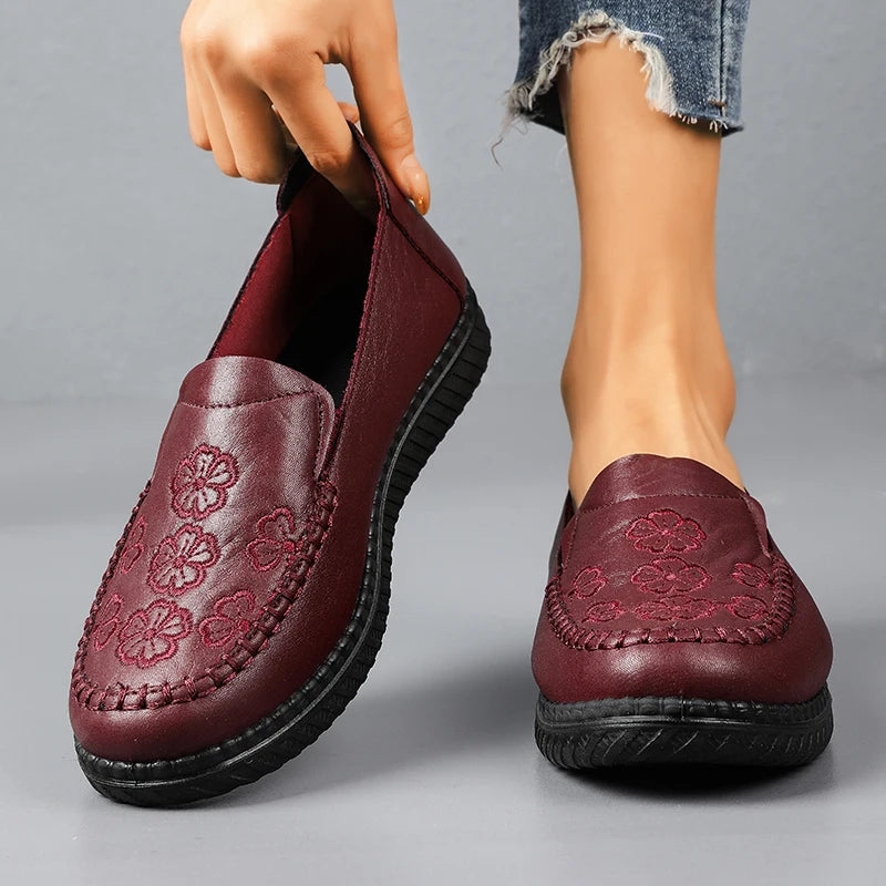 Women's Spring Autumn Leather Loafers Floral Embossed Slip‑On Flats Anti‑Slip Comfort Casual Mom Daily Walking Free Shipping
