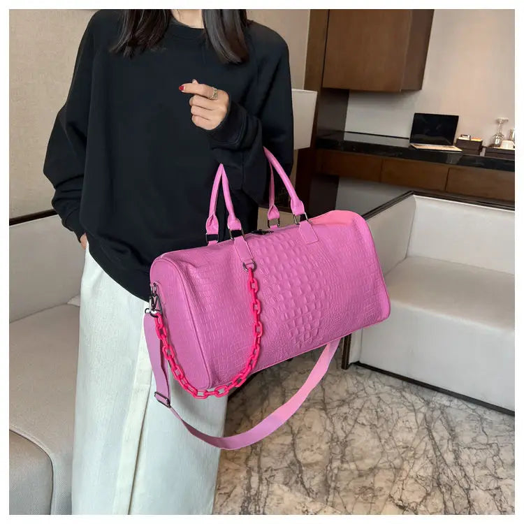 European / American Fashion Crocodile Pattern Embossed Large Capacity Portable Sports Travel Single Shoulder Crossbody Bag Trend