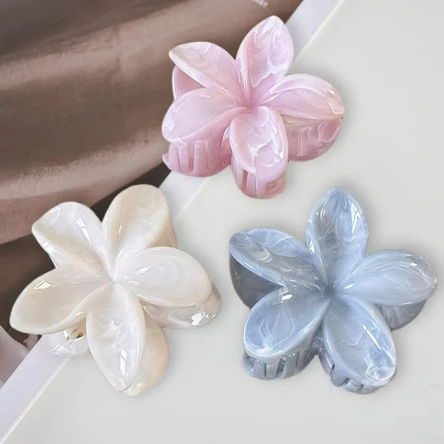 New Frangipani Fresh and Sweet Egg Flower Back of Head Disc Hair Shark Clip Hair Ornament Claw Hair Clips for Women