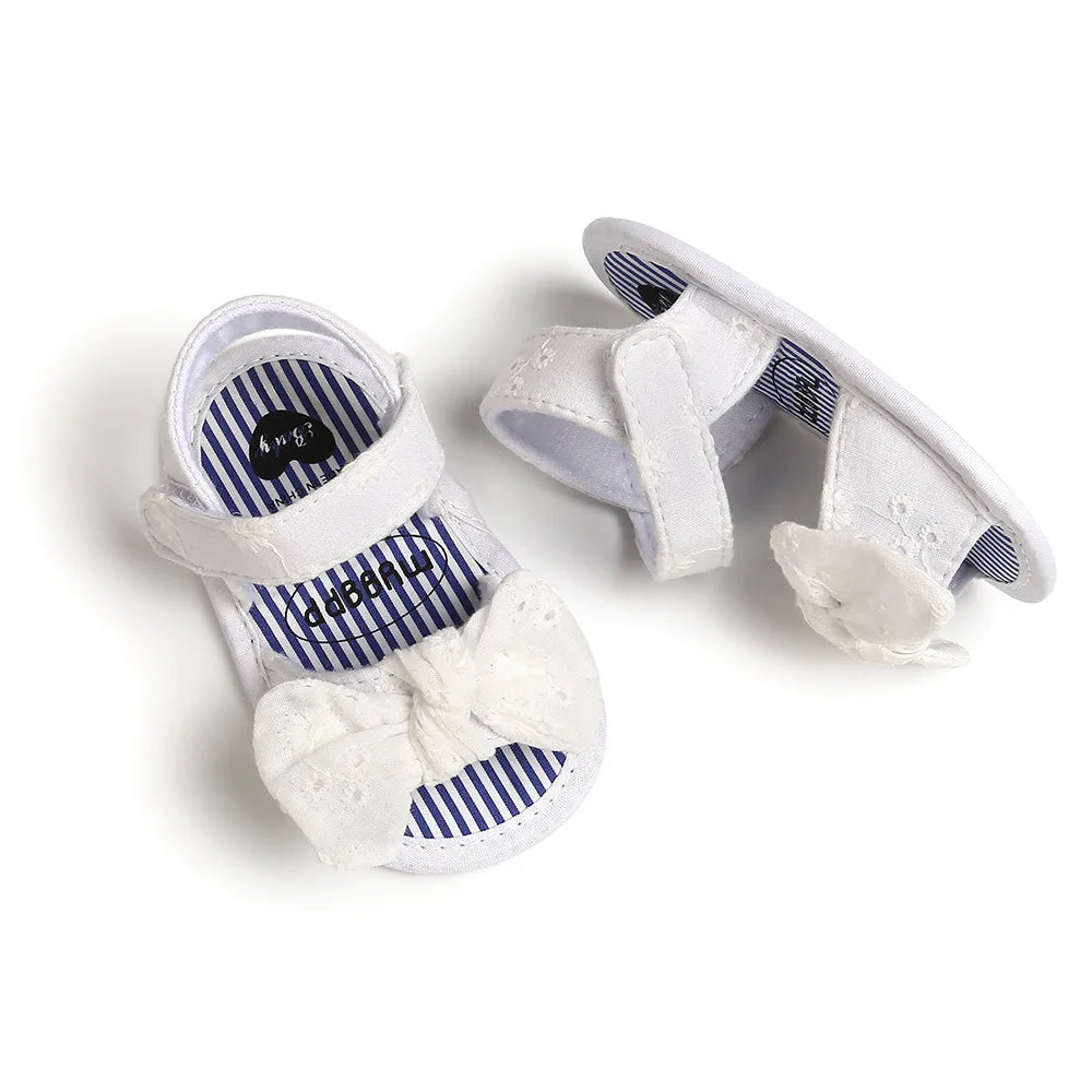 Baby Summer Beach Sandals with Butterfly Bow 0-18 Months Neonatal Casual Shoes Fashionable Indoor and Outdoor Flat Shoes