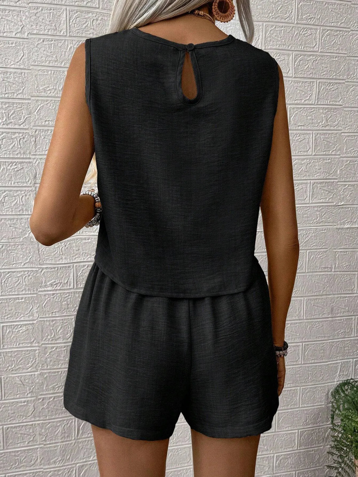 Summer Shorts Sets Women 2025 Fashion Sleeveless Loose Tank Tops And Short Pants Two Piece Sets Women Outfit Casual Femme Suit