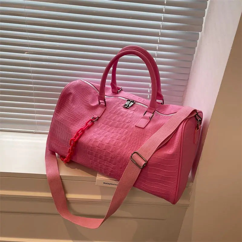 European / American Fashion Crocodile Pattern Embossed Large Capacity Portable Sports Travel Single Shoulder Crossbody Bag Trend