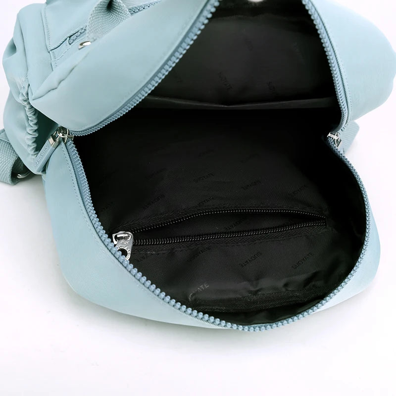 Fashion Women Small Travel Backpack Pretty Style Girls Shopping Backpack High Quality Durable Soft Fabric Daypack Backpack SAC