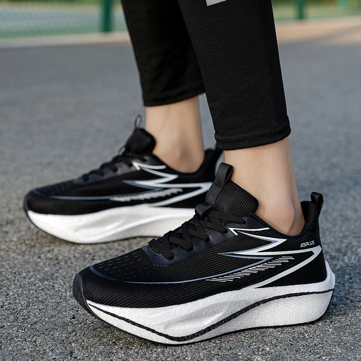 Marathon Men Running Shoes Carbon Board Speciality Sports Comfortable Sneakers For Men New Lightweight Women's Athletic Sneakers