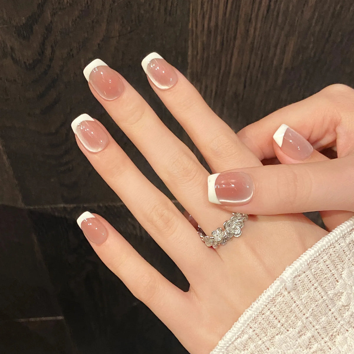 10Pcs Glitter Handmade Press On Nails Short Round Japanese Heart Diamond Full Cover Autumn Decorative Manicure Wearable Nail Tip