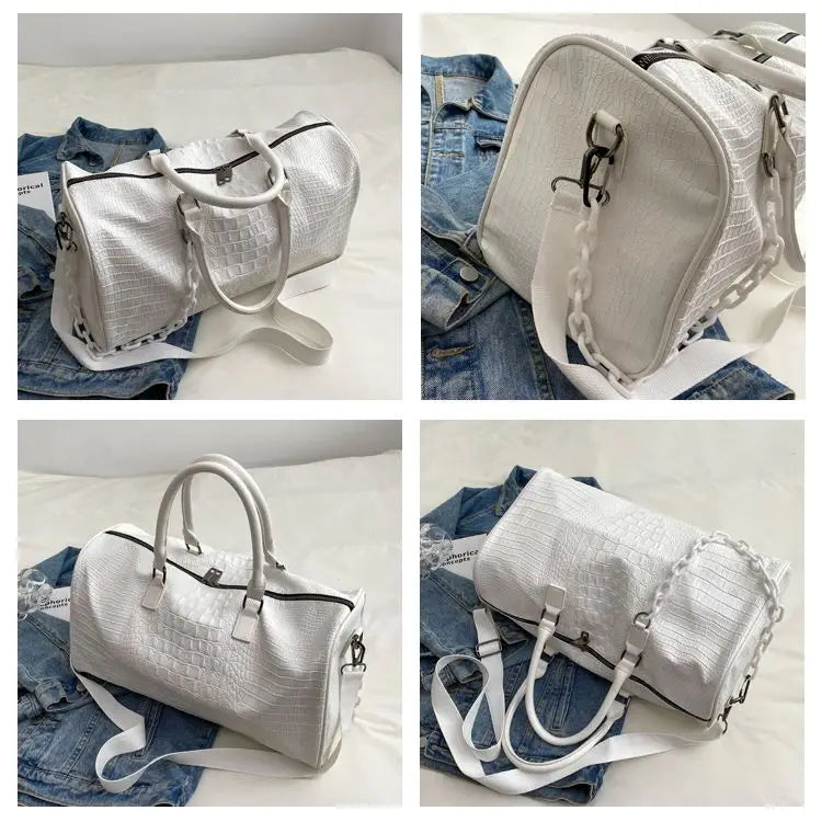 European / American Fashion Crocodile Pattern Embossed Large Capacity Portable Sports Travel Single Shoulder Crossbody Bag Trend