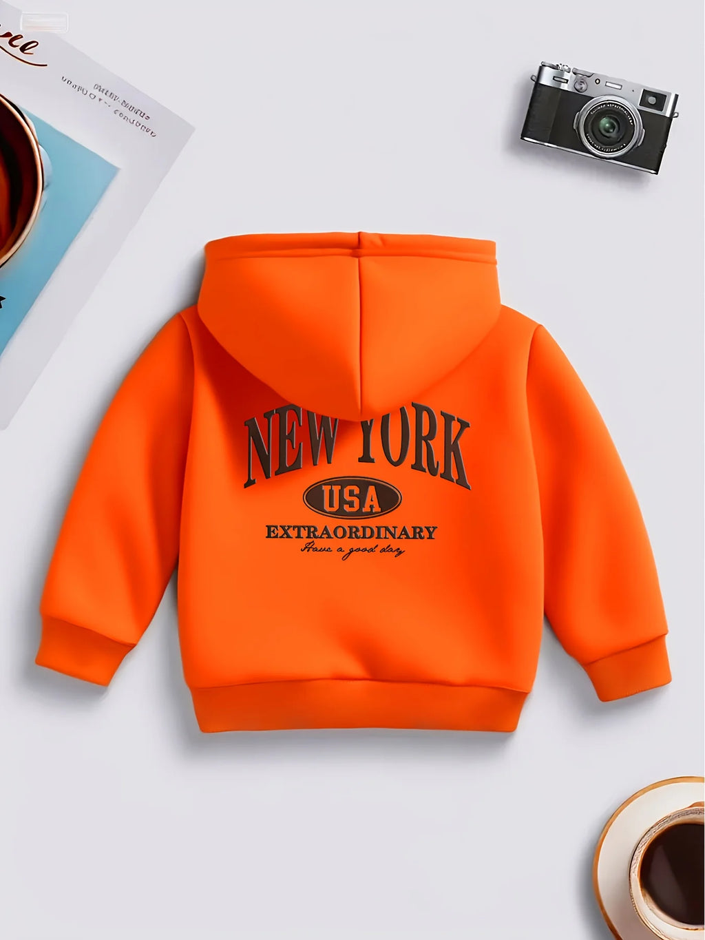 New American-style children's hoodie with New York print and American oval logoPerfect for fall/winter Christmas gifts for kids.