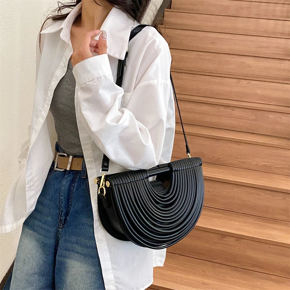 Luxury Evening Clutch Purses For Women 2026 Golden Noodle Half Moon Crossbody Bag Wedding Dinner Party Luxury Designer Handbags