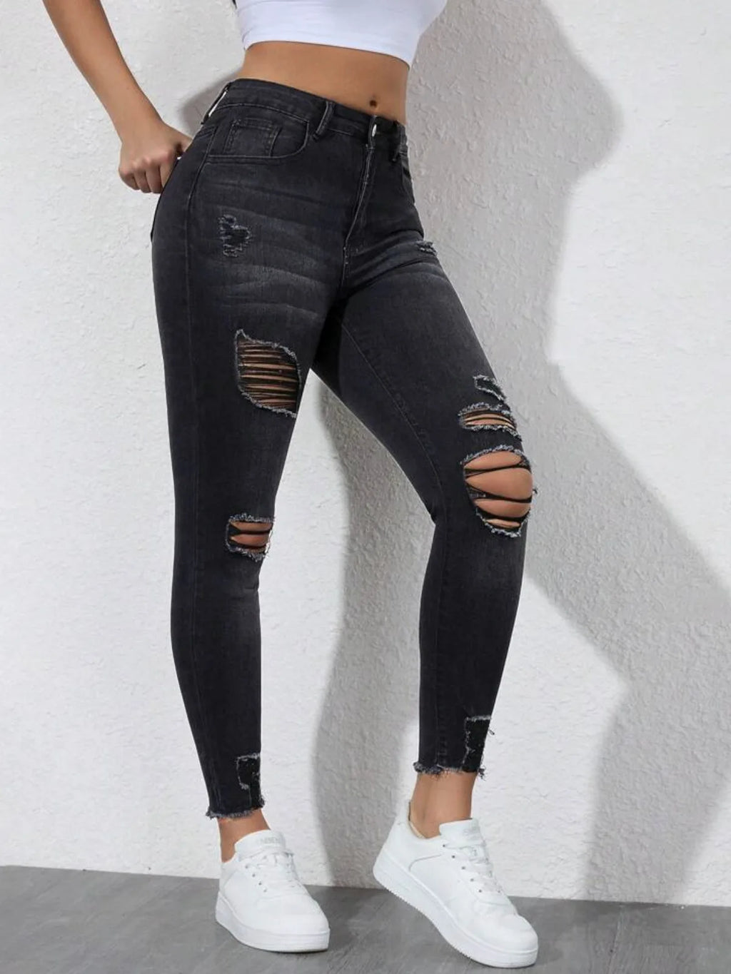 New In Women Fashion Mid Waist Ripped Hole Jeans Casual High Street Denim Pants Sexy Frayed Slim Fit Pencil Pants for Women