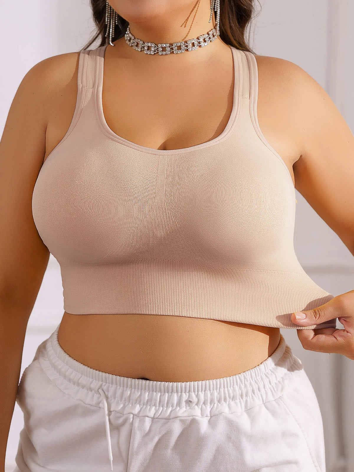 Women's Plus Size Sports Bra, Removable Pads Breathable Gym Running Yoga Vest, Anti-Sag Support Workout Tank Top, 10 Colors