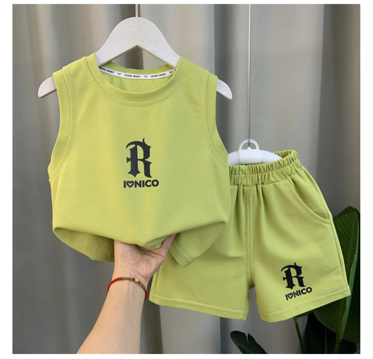Children's Summer Clothing Set 2026 New Fashionable Boys and Babies Sleeveless T-shirt Shorts 2-Piece Girls' Casual Sports Set