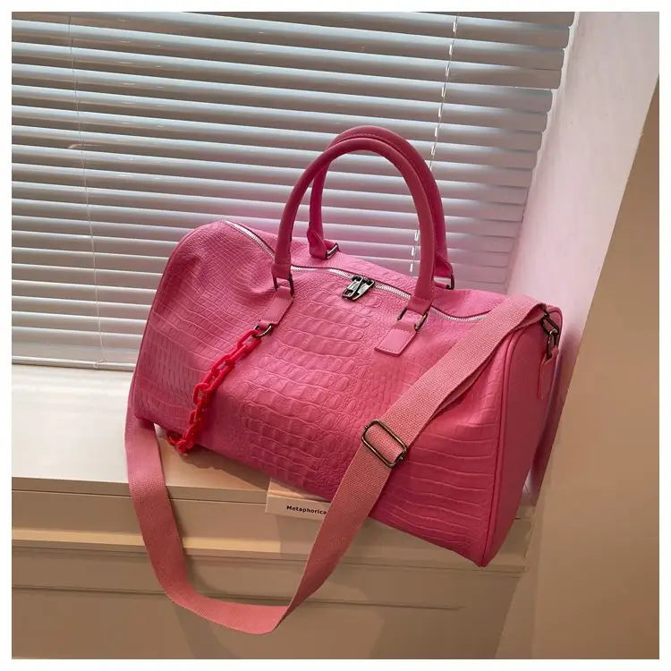 European / American Fashion Crocodile Pattern Embossed Large Capacity Portable Sports Travel Single Shoulder Crossbody Bag Trend