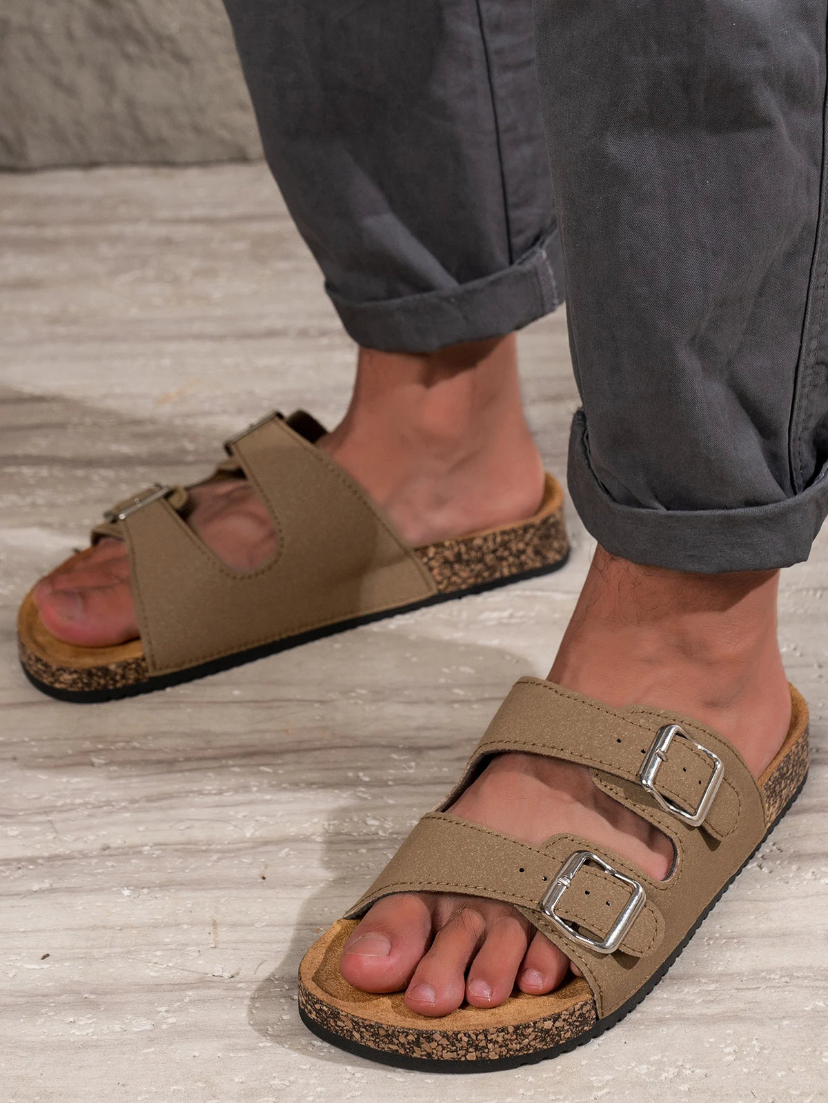 Men's Casual Simple Buckle Adjustable Pu Suede Upper Double-Bar Beach Slip-On Flat-Soled Outdoor Home Cork-Patterned Slippers